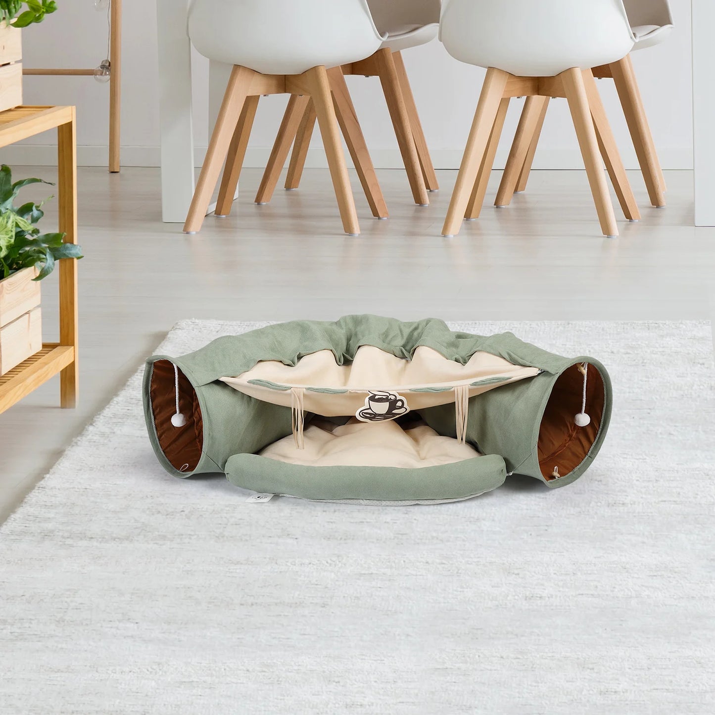 Cat’s Telescopic Tunnel Cushioned Bed